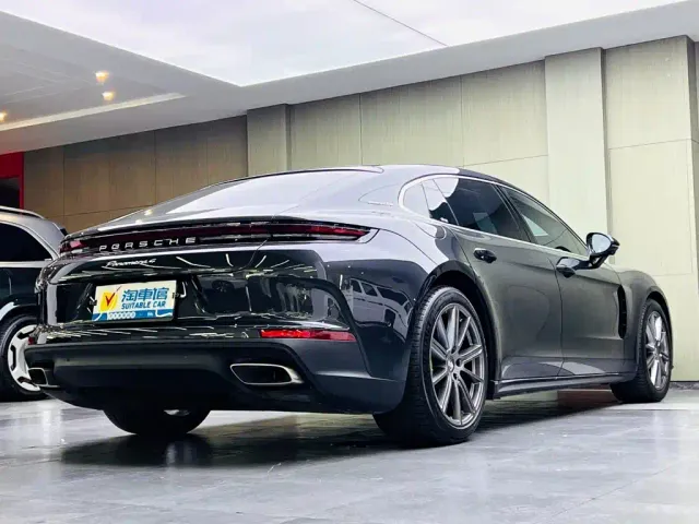 Porsche Panamera — Фото автомобиля 4