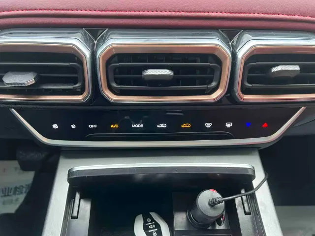 Jetour X70 Plus — Фото автомобиля 13