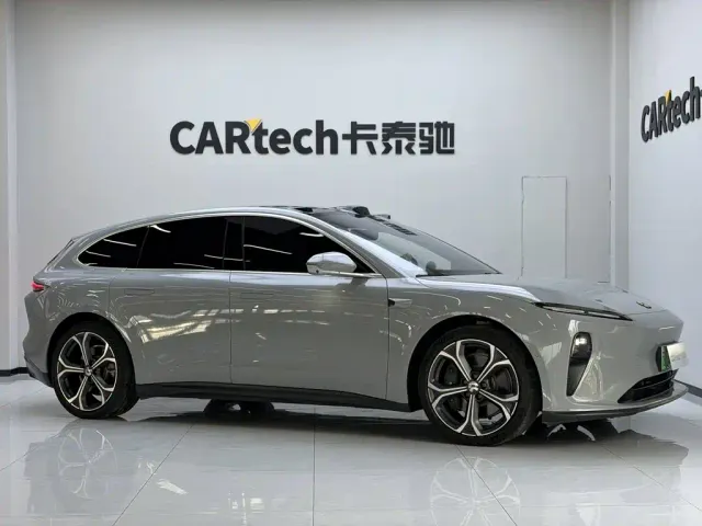 Nio ET5 Touring — Фото автомобиля 3