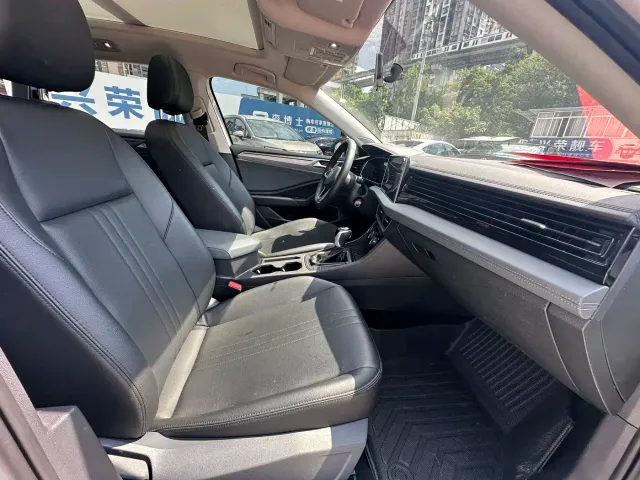Volkswagen Sagitar — Фото автомобиля 17