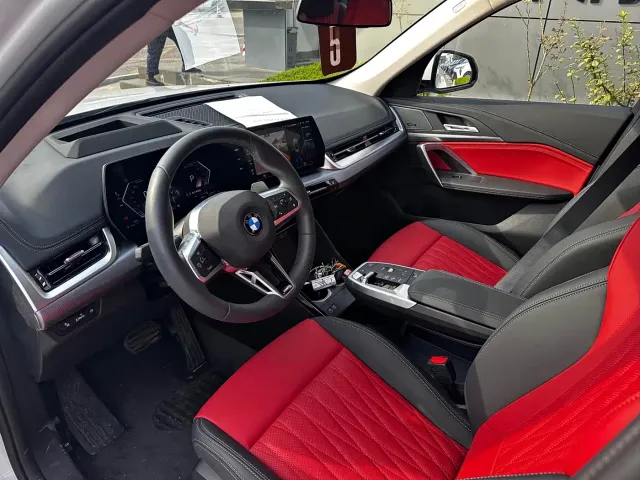 BMW X1 — Фото автомобиля 10