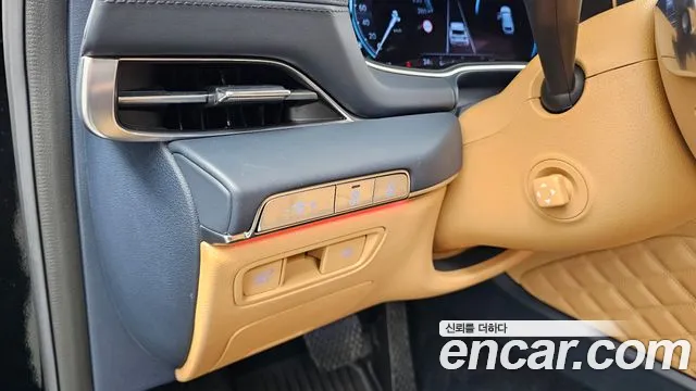 Genesis GV80 — Фото автомобиля 28