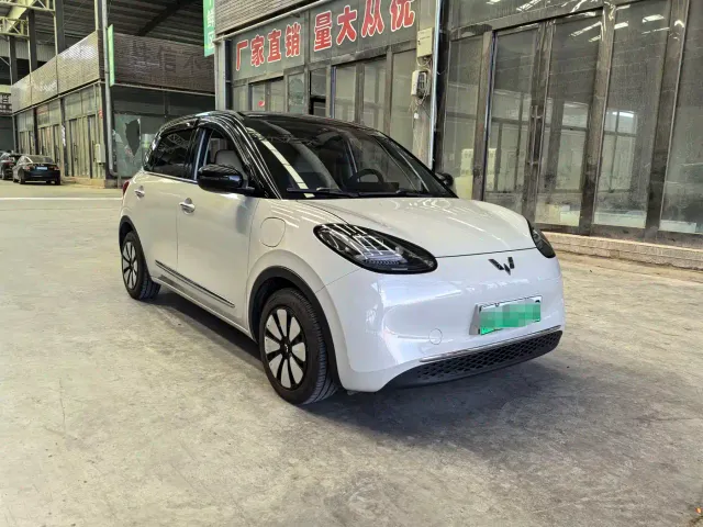 Wuling Bingo — Фото автомобиля 2