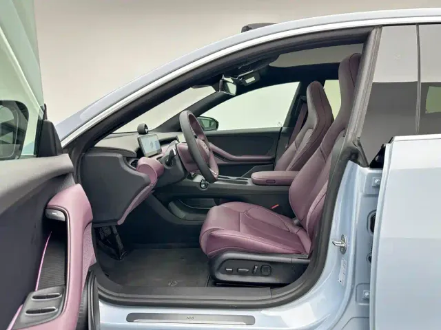 Nio ET5 Touring — Фото автомобиля 9