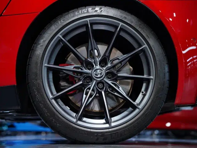 Toyota Supra — Фото автомобиля 15