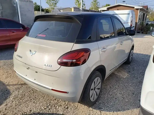 Wuling Bingo — Фото автомобиля 6