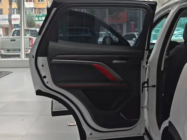Haval H6 — Фото автомобиля 20