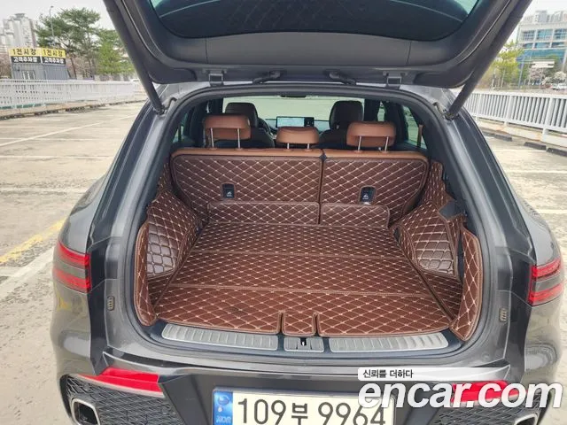Genesis GV70 2.5T Бензин AWD — Фото автомобиля 11