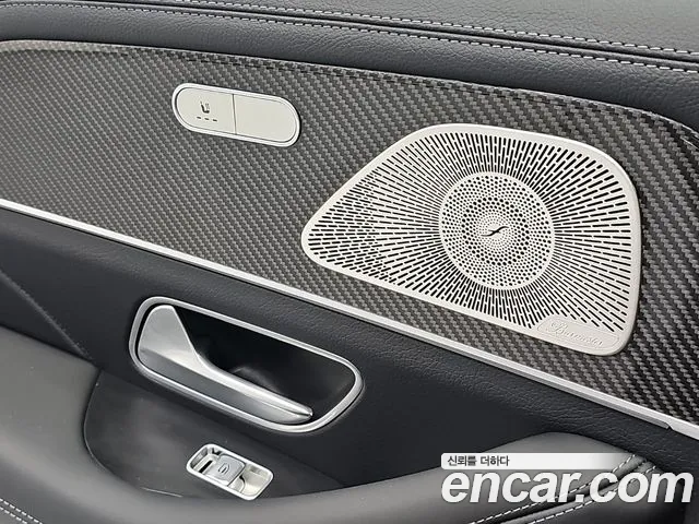 Mercedes-Benz GLE-Class — Фото автомобиля 14