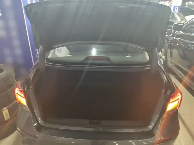 Honda Civic — Фото автомобиля 18
