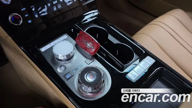 Genesis G80 RG3 — Фото автомобиля 12