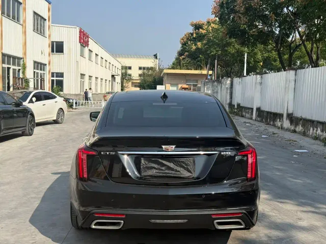 Cadillac CT5 — Фото автомобиля 8