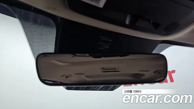 Kia Carnival — Фото автомобиля 26