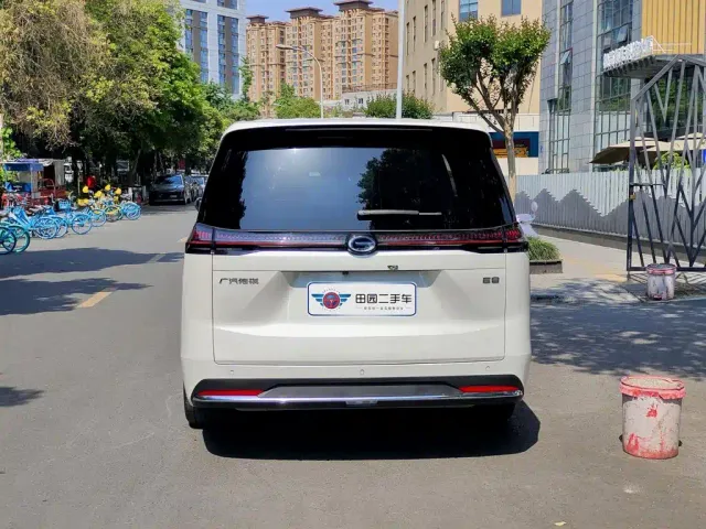 GAC Trumpchi E8 — Фото автомобиля 5