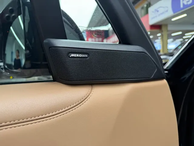 Land Rover Range Rover — Фото автомобиля 8