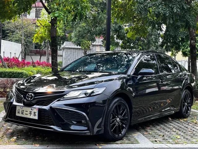 Toyota Camry — Фото автомобиля 3