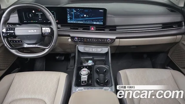 Kia Carnival Generation 4 — Фото автомобиля 7