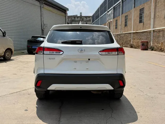 Toyota Corolla Cross — Фото автомобиля 9