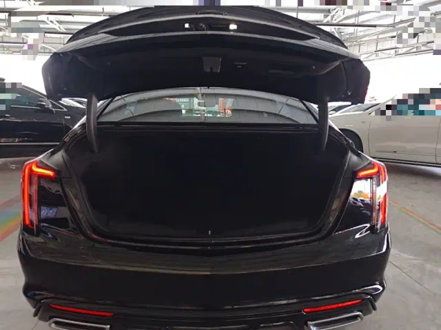 Cadillac CT5 — Фото автомобиля 8