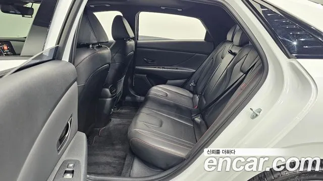 Hyundai AVANTE Новый Avante (CN7) — Фото автомобиля 11