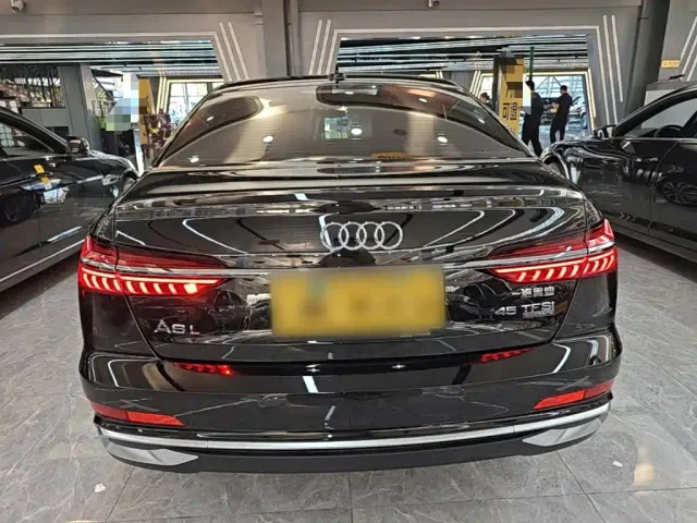 Audi A6L — Фото автомобиля 5