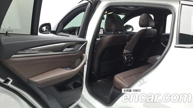 BMW X4 xDrive20i M Sport Pro — Фото автомобиля 26