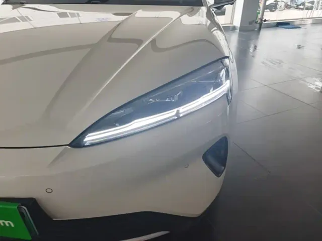 BYD Seal 07 DM-i — Фото автомобиля 23