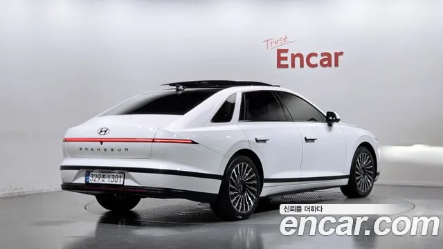Hyundai Grandeur GN7 — Фото автомобиля 2