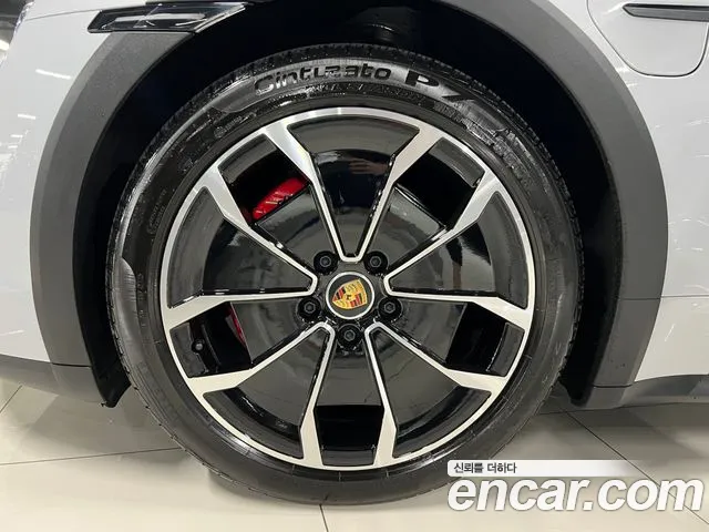 Porsche Taycan Taycan Khan — Фото автомобиля 13