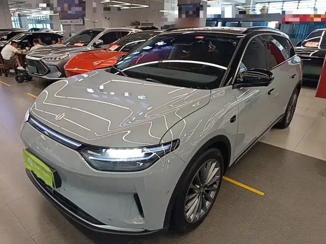Фотография автомобиля — Leapmotor C11