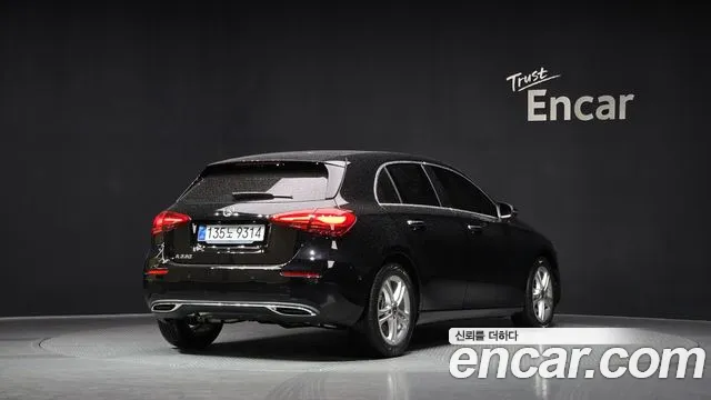 Mercedes-Benz A-Class — Фото автомобиля 2