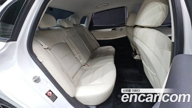 Hyundai Grandeur New — Фото автомобиля 11