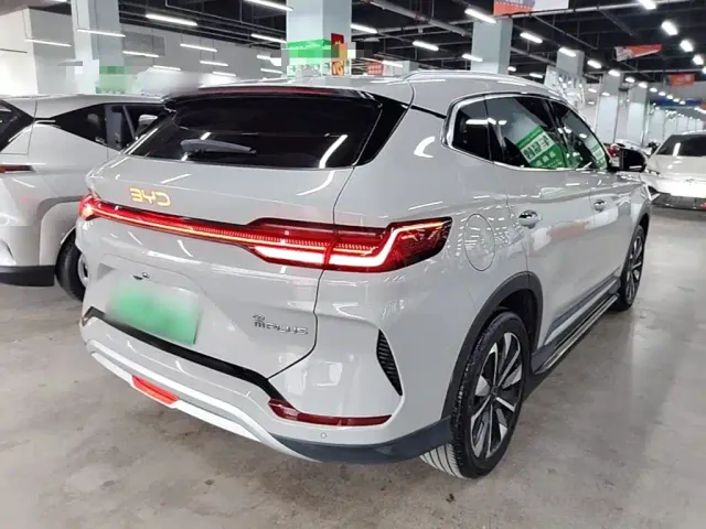 BYD Song PLUS — Фото автомобиля 6
