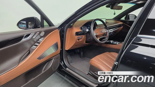 Genesis G80 Бензин 2.5 турбо AWD — Фото автомобиля 10