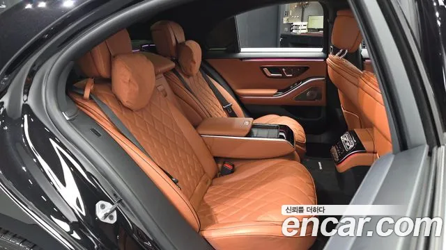 Mercedes-Benz S-Class S-класс W223 — Фото автомобиля 12