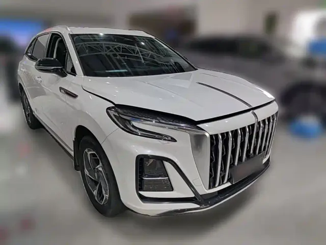 Hongqi HS3 — Фото автомобиля 5