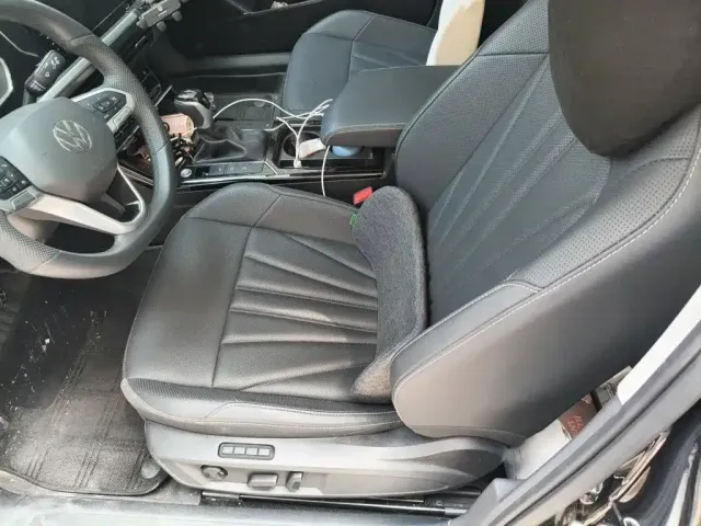 Volkswagen Passat — Фото автомобиля 18