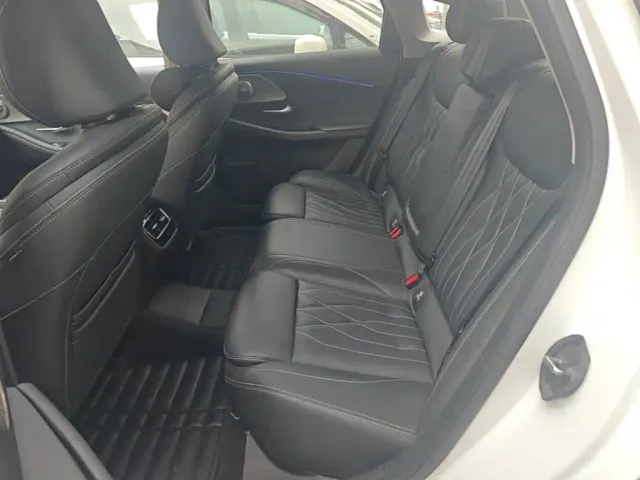 Chery Arrizo 8 — Фото автомобиля 16