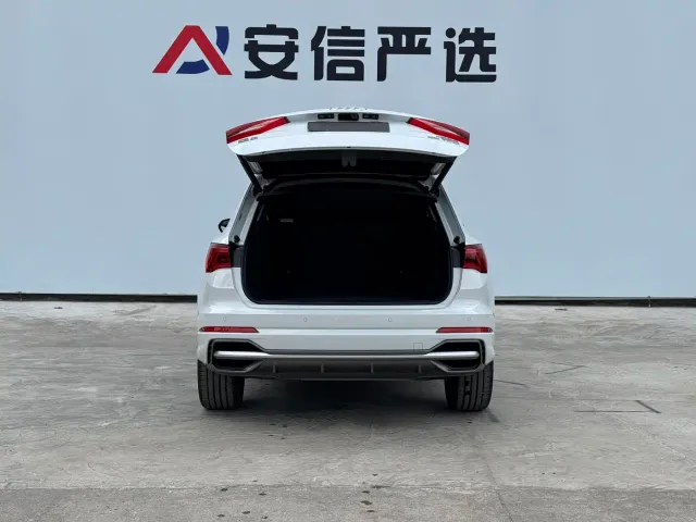 Audi Q3 — Фото автомобиля 8
