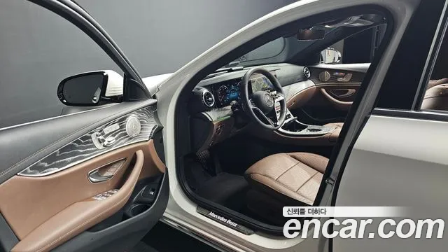 Mercedes-Benz E-Class W213 — Фото автомобиля 15