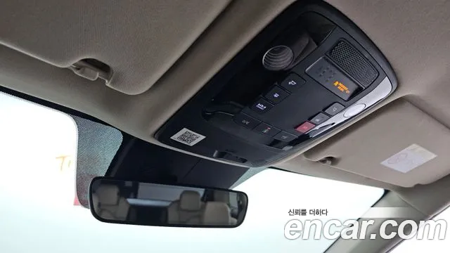Kia Carnival Generation 4 — Фото автомобиля 29