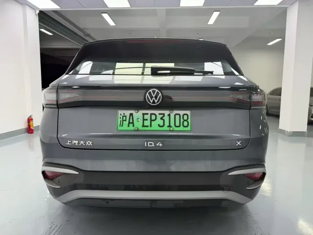 Volkswagen ID.4 X — Фото автомобиля 8