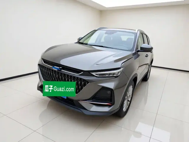 Фотография автомобиля — Changan X7 Plus
