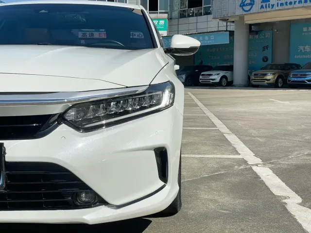 Honda Inspire — Фото автомобиля 5