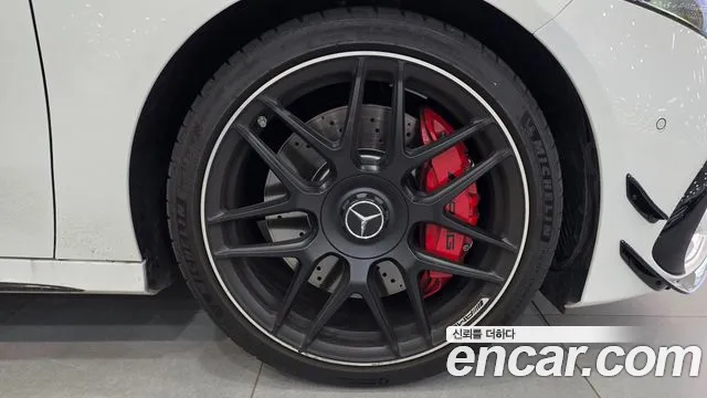 Mercedes-Benz A-Class W177 — Фото автомобиля 5