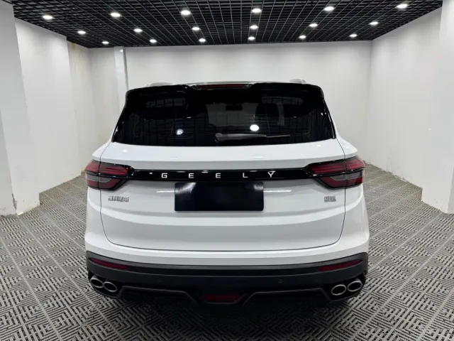 Geely Binyue — Фото автомобиля 8