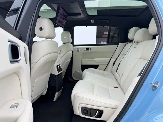 Li Auto L7 — Фото автомобиля 6