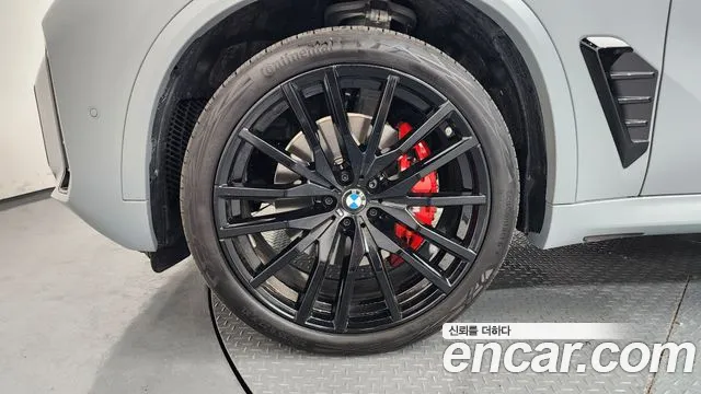 BMW X5 — Фото автомобиля 2