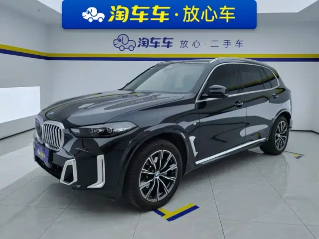 Фотография автомобиля — BMW X5