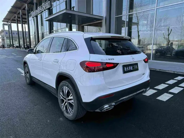 Mercedes-Benz GLA-Class — Фото автомобиля 17